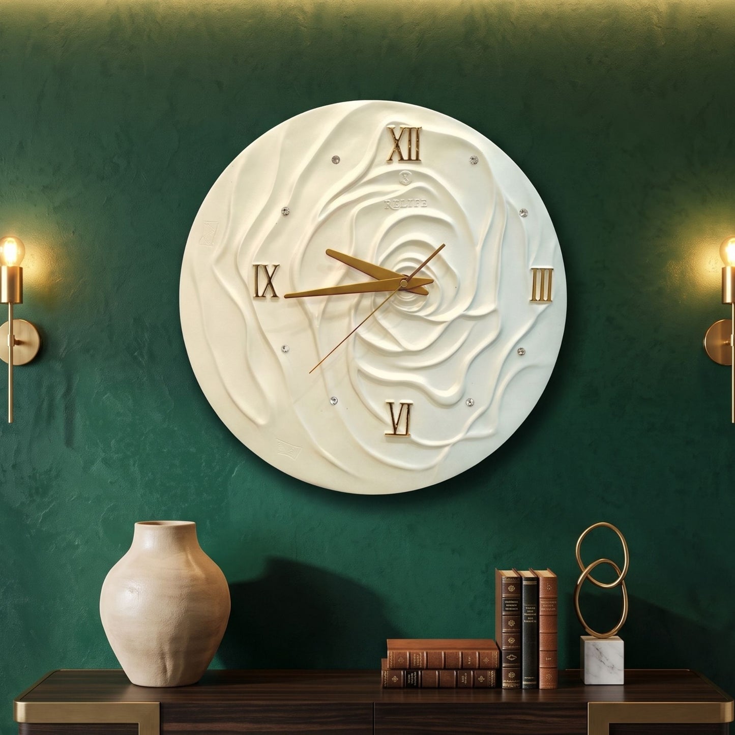 Antique décor